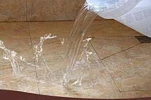 江夏漏水维修 免砸砖防水材料该如何施工